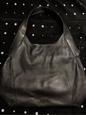 Kooba Oakland Black Leather Zipper Shoulder Bag Tote